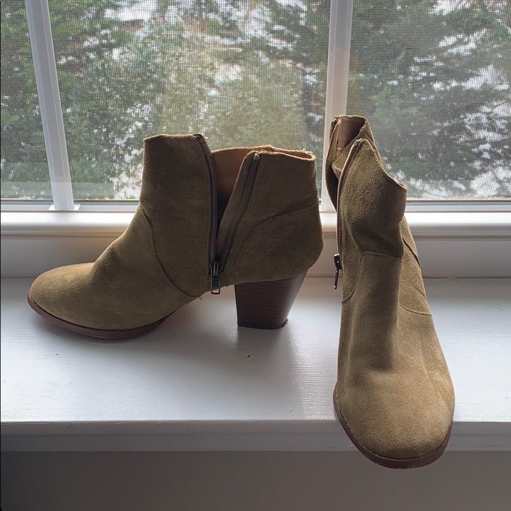 Booties - Picture 3 of 3